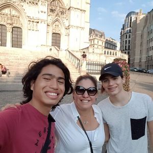 Meet your Posher, Anneta